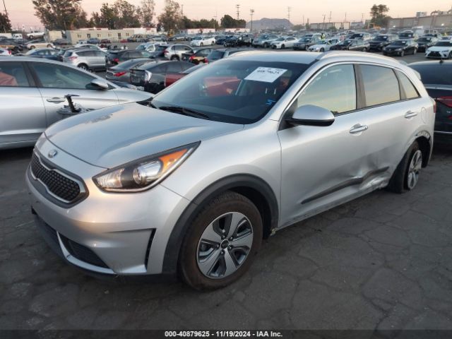 KNDCB3LC7K5226668 KIA NIRO LX