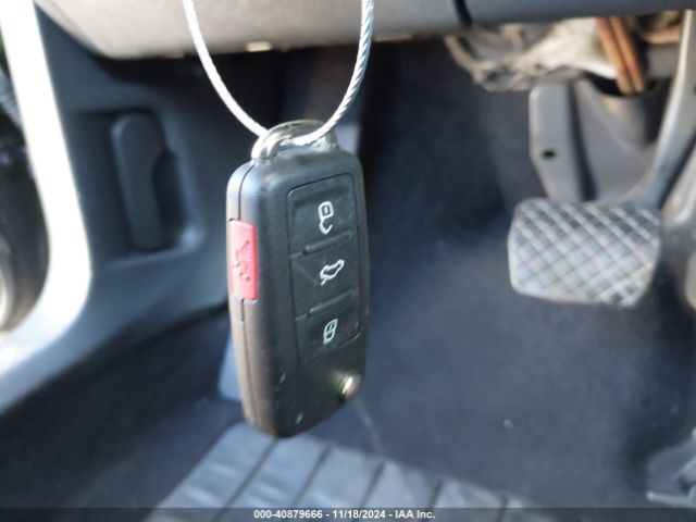 2016 VOLKSWAGEN TIGUAN WVGAV7AX9GW590406 Photo 10