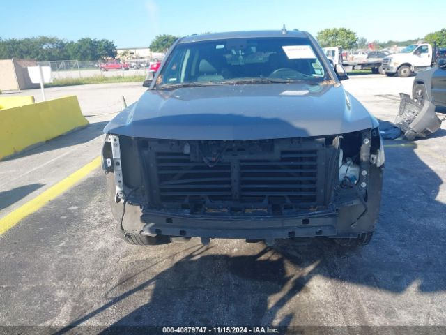 1GNSKBKC1JR186254 Chevrolet Tahoe Lt