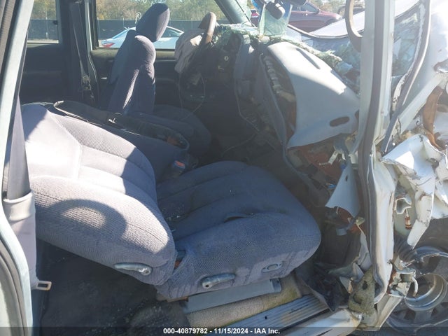 1997 CHEVROLET C/K 1500 2GCEC19R1V1193002 Photo 4
