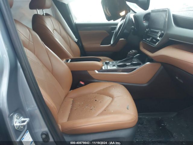 5TDFZRBH1MS158499 Toyota Highlander Platinum