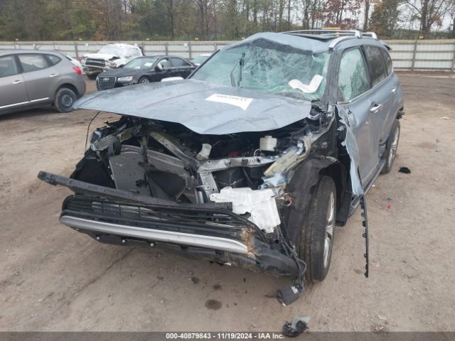 5TDFZRBH1MS158499 Toyota Highlander Platinum
