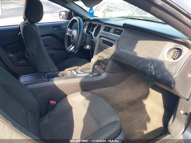 1ZVBP8AM6E5250287 Ford Mustang V6