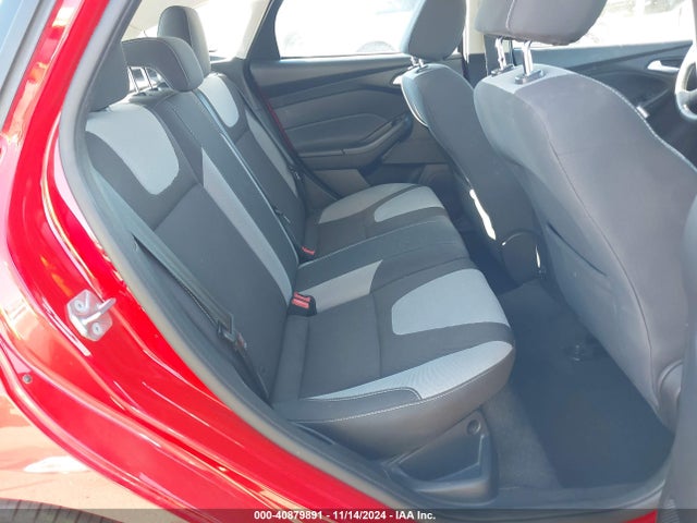 Ford FOCUS SE 2014 1FADP3K24EL389945 Image 8