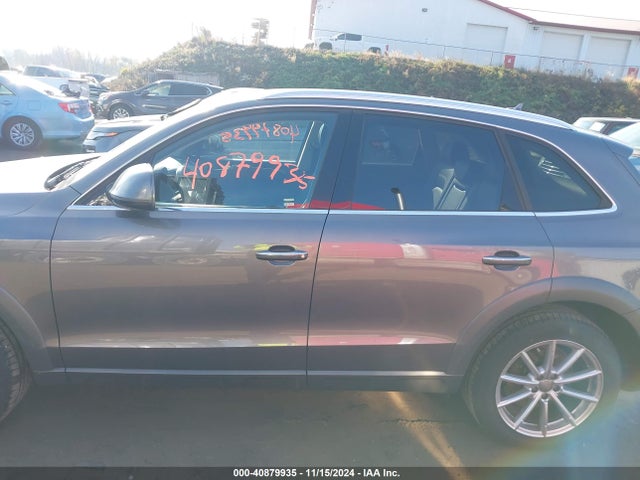 Audi Q5 2.0t Premium 2017 WA1L2AFP1HA044266 Image 14