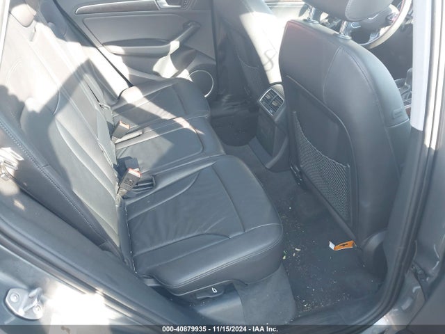 Audi Q5 2.0t Premium 2017 WA1L2AFP1HA044266 Image 8
