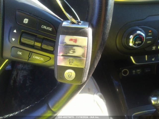 5XYPH4A5XGG085605 KIA Sorento 3.3l Ex