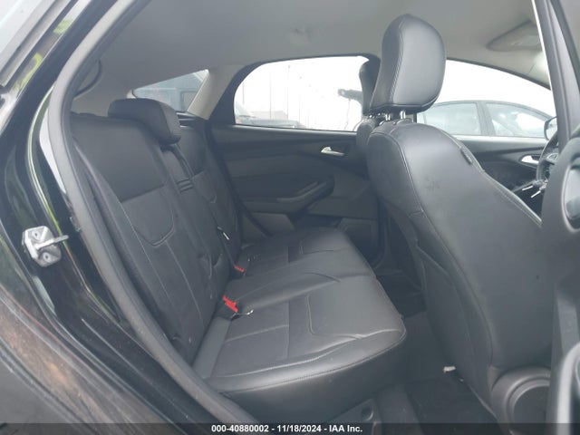 Ford FOCUS SE 2015 1FADP3K22FL293510 Image 8