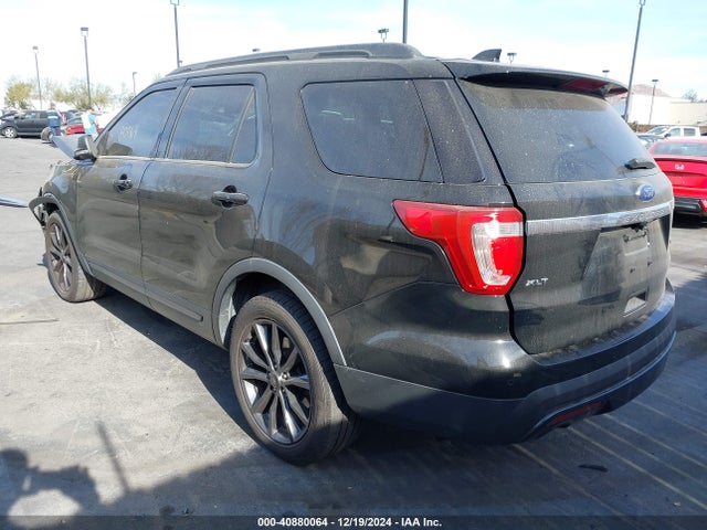 Ford EXPLORER XLT 2017 1FM5K7DH7HGE38506 Image 3