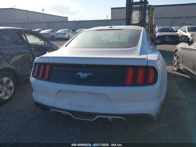 Ford Mustang Ecoboost 2015 1FA6P8THXF5356558 Image 17