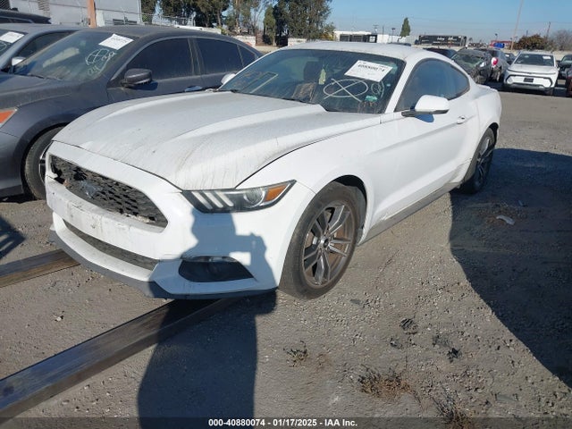 Ford Mustang Ecoboost 2015 1FA6P8THXF5356558 Image 2