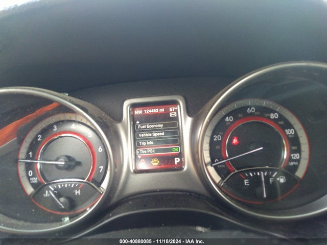 3C4PDDGGXJT388498 Dodge Journey Crossroad Awd