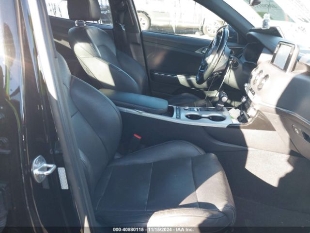 KNAE35LC9J6032196 KIA STINGER GT