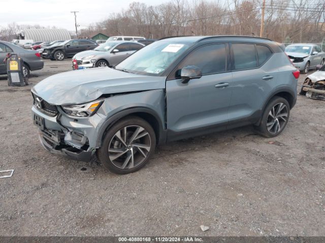 2021 VOLVO XC40 YV4162UM6M2494402 Photo 1