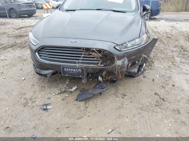 3FA6P0HD5FR203896 Ford FUSION SE