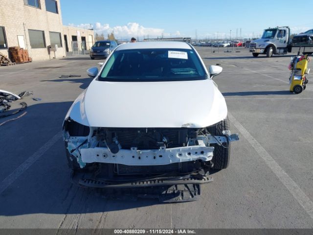 3MZBPADL9KM112856 Mazda Mazda3 Preferred Package
