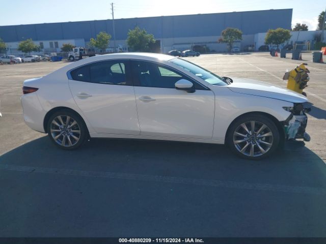 3MZBPADL9KM112856 Mazda Mazda3 Preferred Package