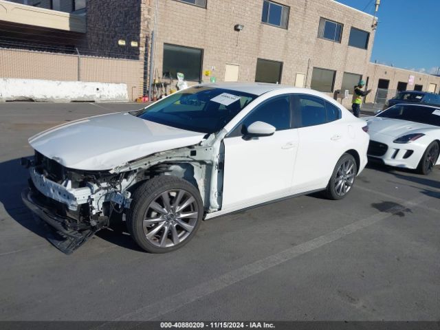 3MZBPADL9KM112856 Mazda Mazda3 Preferred Package