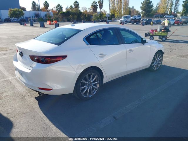 3MZBPADL9KM112856 Mazda Mazda3 Preferred Package