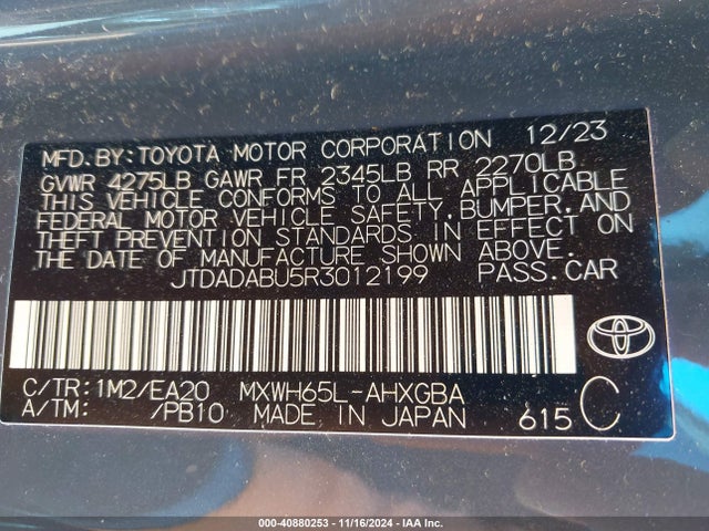 Toyota Prius Xle Awd-e 2024 JTDADABU5R3012199 Image 9