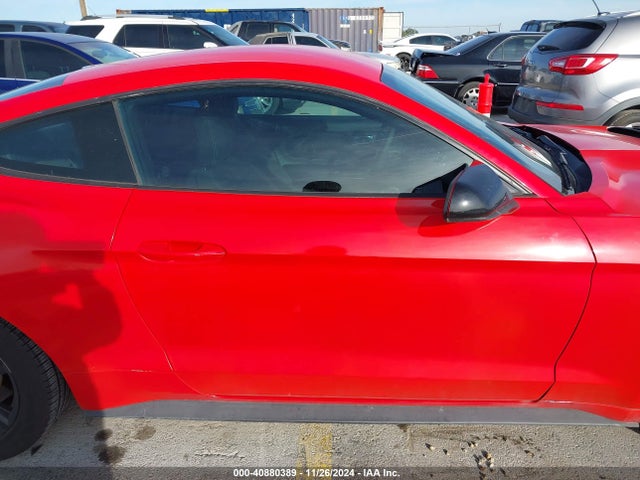 1FA6P8AM1G5268967 Ford Mustang V6