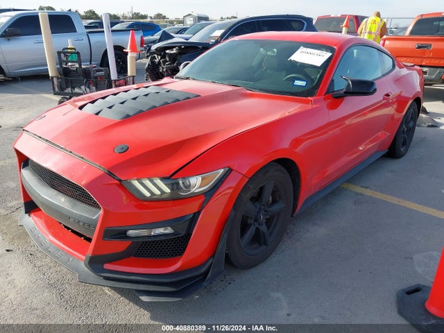 1FA6P8AM1G5268967 Ford Mustang V6