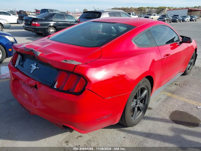 1FA6P8AM1G5268967 Ford Mustang V6