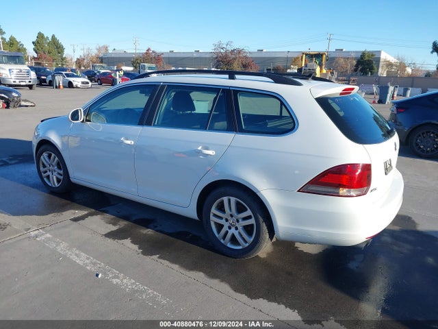 3VWPL7AJXEM626758 Volkswagen Jetta Sportwagen 2.0l Tdi