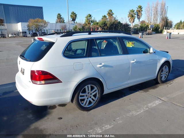3VWPL7AJXEM626758 Volkswagen Jetta Sportwagen 2.0l Tdi