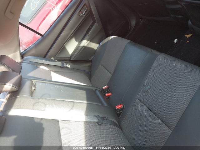 Toyota COROLLA SE 2018 2T1BURHE0JC992102 Image 8