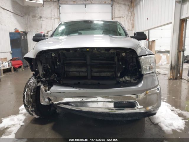 1C6RR7KM8KS751416 RAM 1500 Classic Tradesman  4x4 5'7 Box