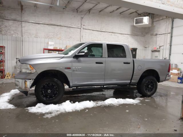 1C6RR7KM8KS751416 RAM 1500 Classic Tradesman  4x4 5'7 Box