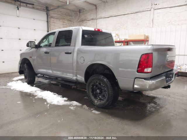 1C6RR7KM8KS751416 RAM 1500 Classic Tradesman  4x4 5'7 Box