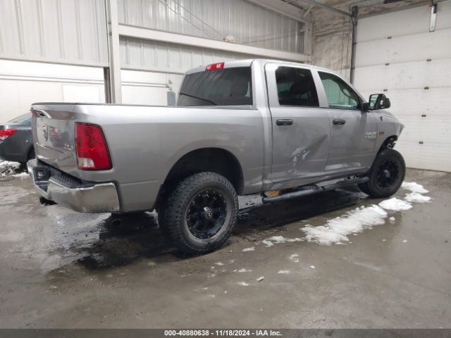 1C6RR7KM8KS751416 RAM 1500 Classic Tradesman  4x4 5'7 Box