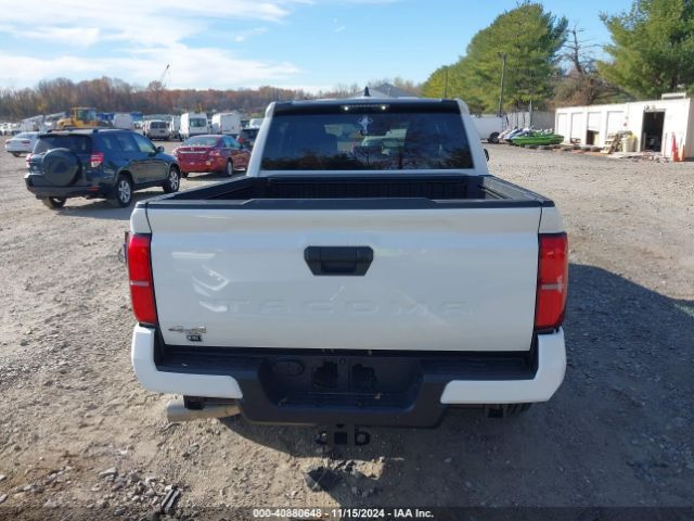 3TMLB5JN0RM041690 Toyota Tacoma Sr5