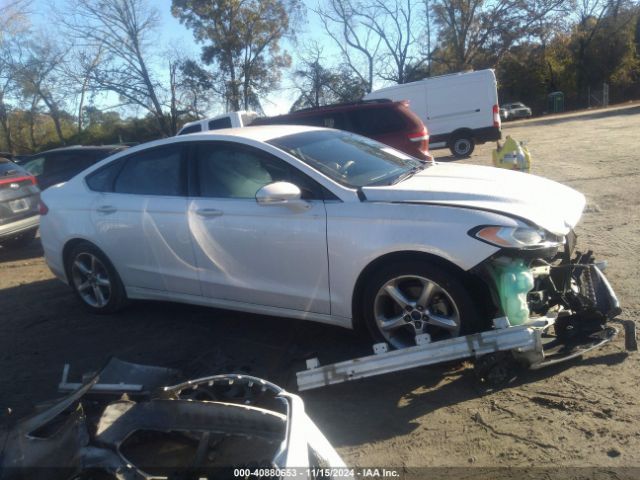 3FA6P0H72FR274077 Ford FUSION SE