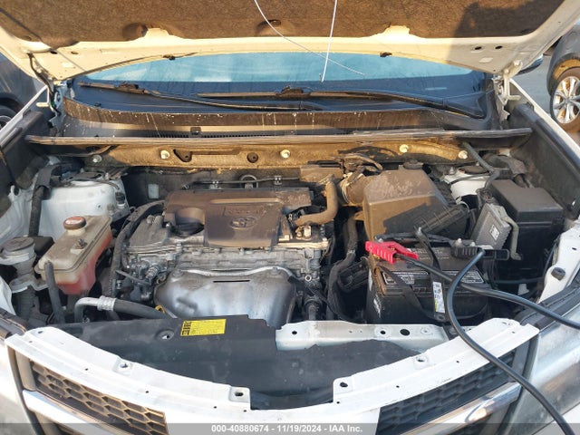 JTMWFREV6EJ007537 Toyota Rav4 Xle