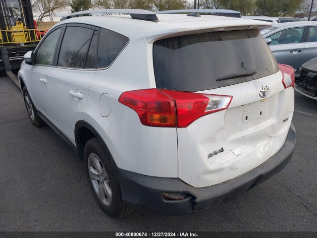 JTMWFREV6EJ007537 Toyota Rav4 Xle