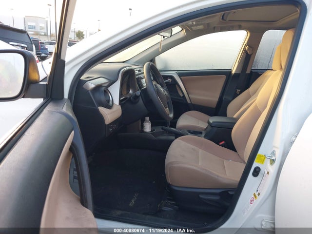 JTMWFREV6EJ007537 Toyota Rav4 Xle