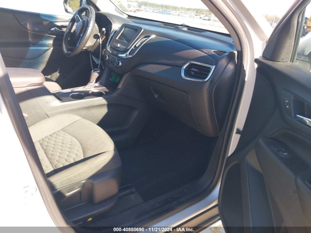 Chevrolet EQUINOX LT 2019 2GNAXKEV2K6291716 Image 5