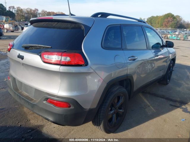 1C4PJLCB6GW137512 Jeep Cherokee Altitude