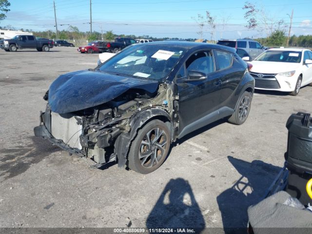 NMTKHMBX1KR100013 Toyota C-HR XLE