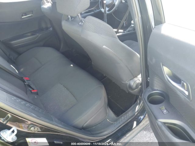 NMTKHMBX1KR100013 Toyota C-HR XLE