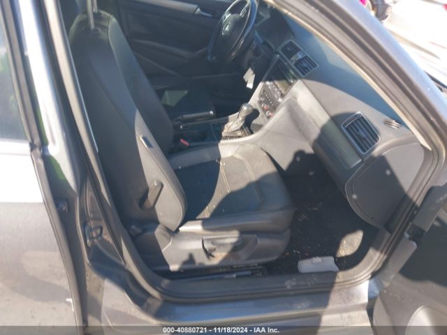 1VWAT7A36EC024657 Volkswagen Passat 1.8t Wolfsburg Edition