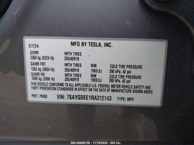 2024 TESLA MODEL Y 7SAYGDEE1RA312143 Photo 8