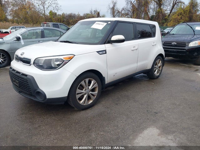 KIA SOUL + 2014 KNDJP3A52E7097065 Image 2