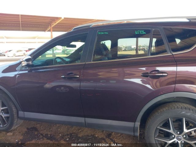 2T3NFREV9GW266930 Toyota RAV4 SE