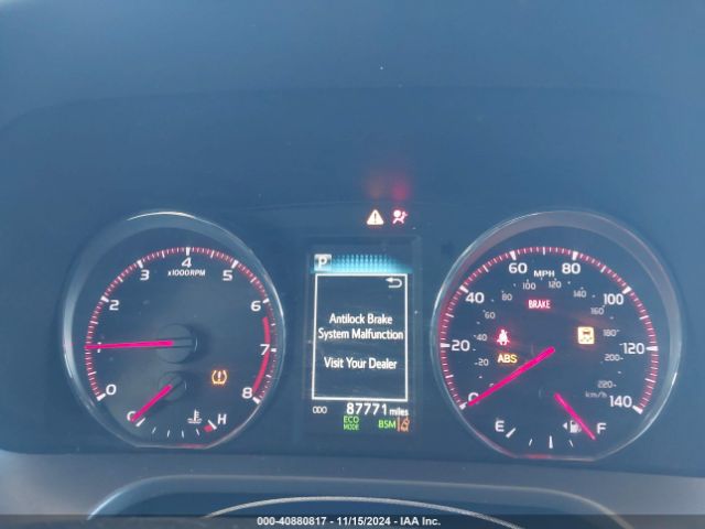 2T3NFREV9GW266930 Toyota RAV4 SE