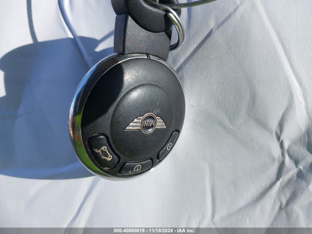 2011 MINI COOPER S COUNTRYMAN WMWZC5C51BWM10032 Photo 10