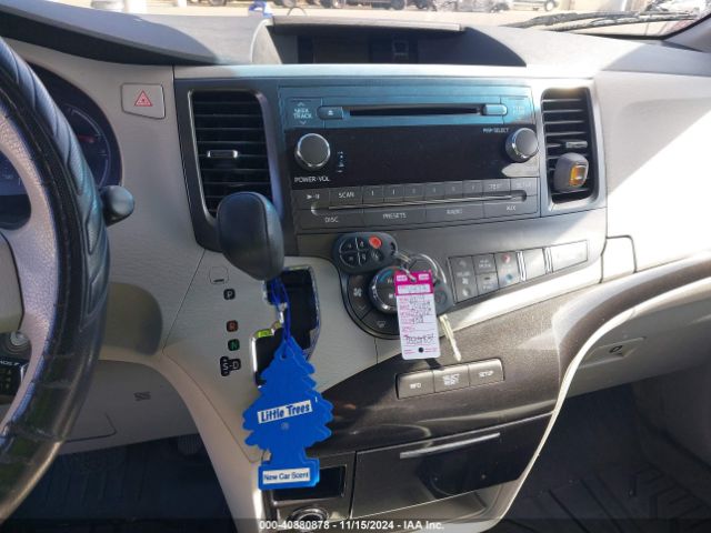 5TDKK3DC6ES406362 Toyota Sienna Le V6 8 Passenger